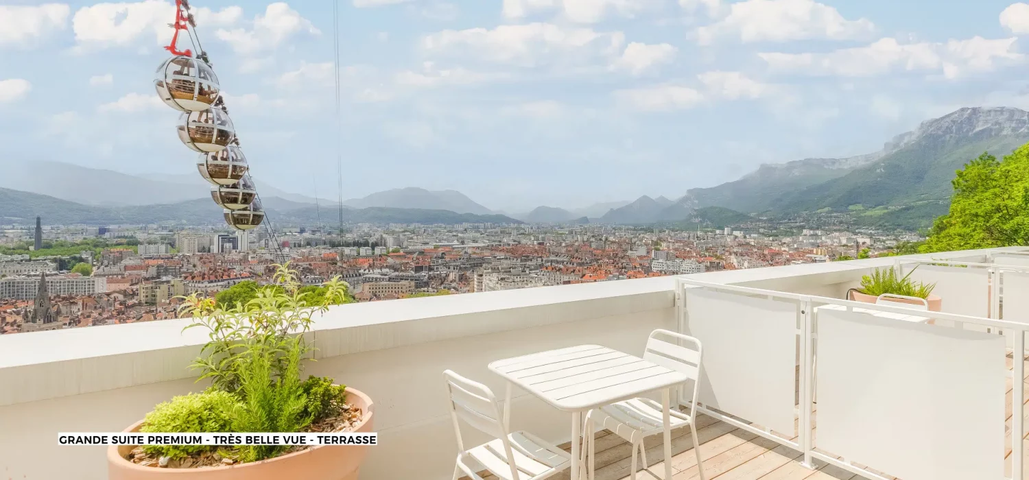 T1-grande-suite-premium-terrasse-tres-belle-vue-residence-coliving-grenoble-bastille (8)